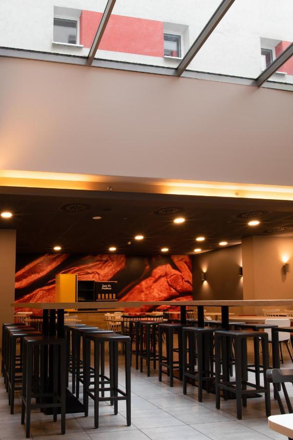 Ibis Praha Old Town Hotel Ngoại thất bức ảnh