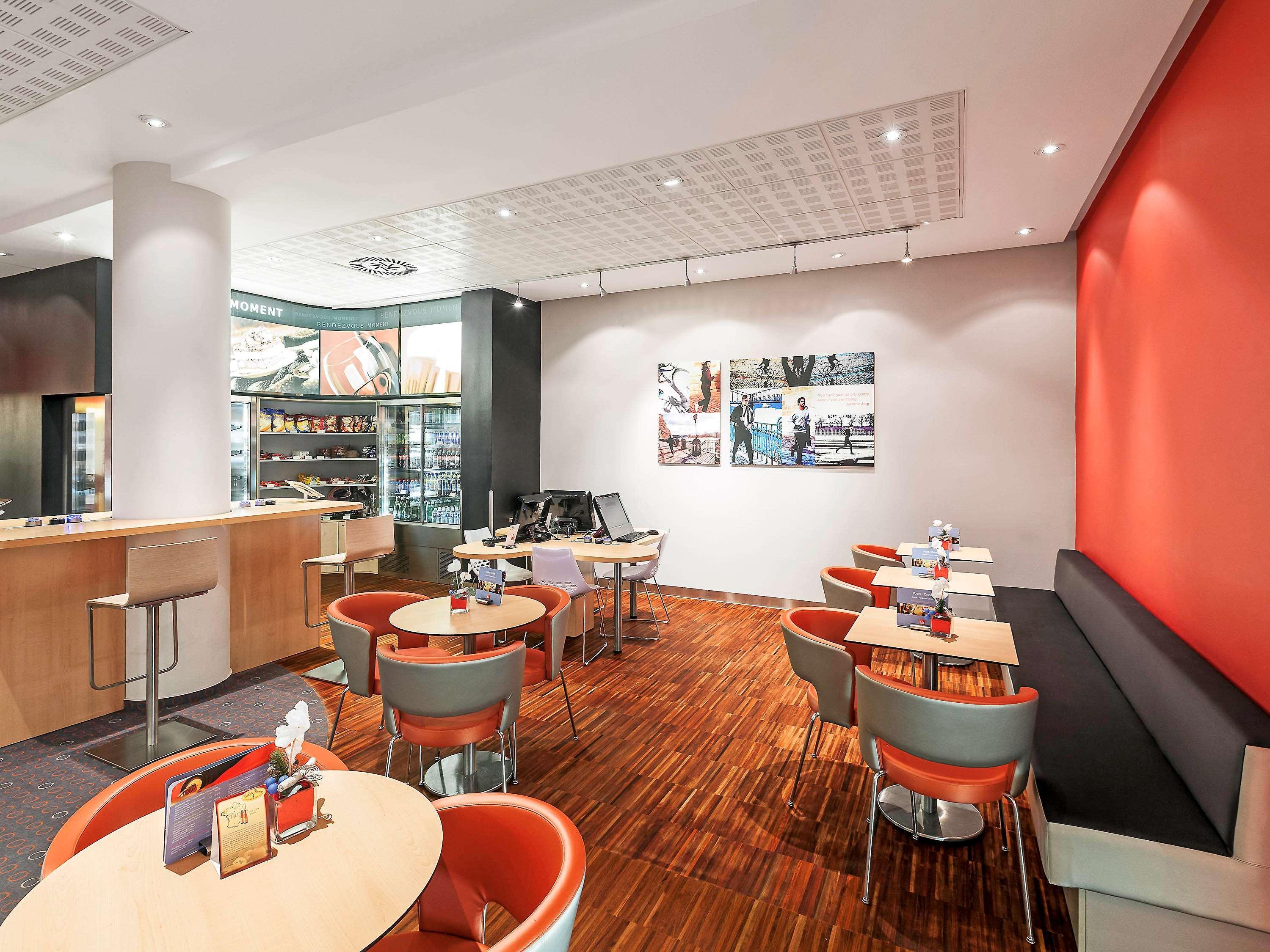 Ibis Praha Old Town Hotel Ngoại thất bức ảnh