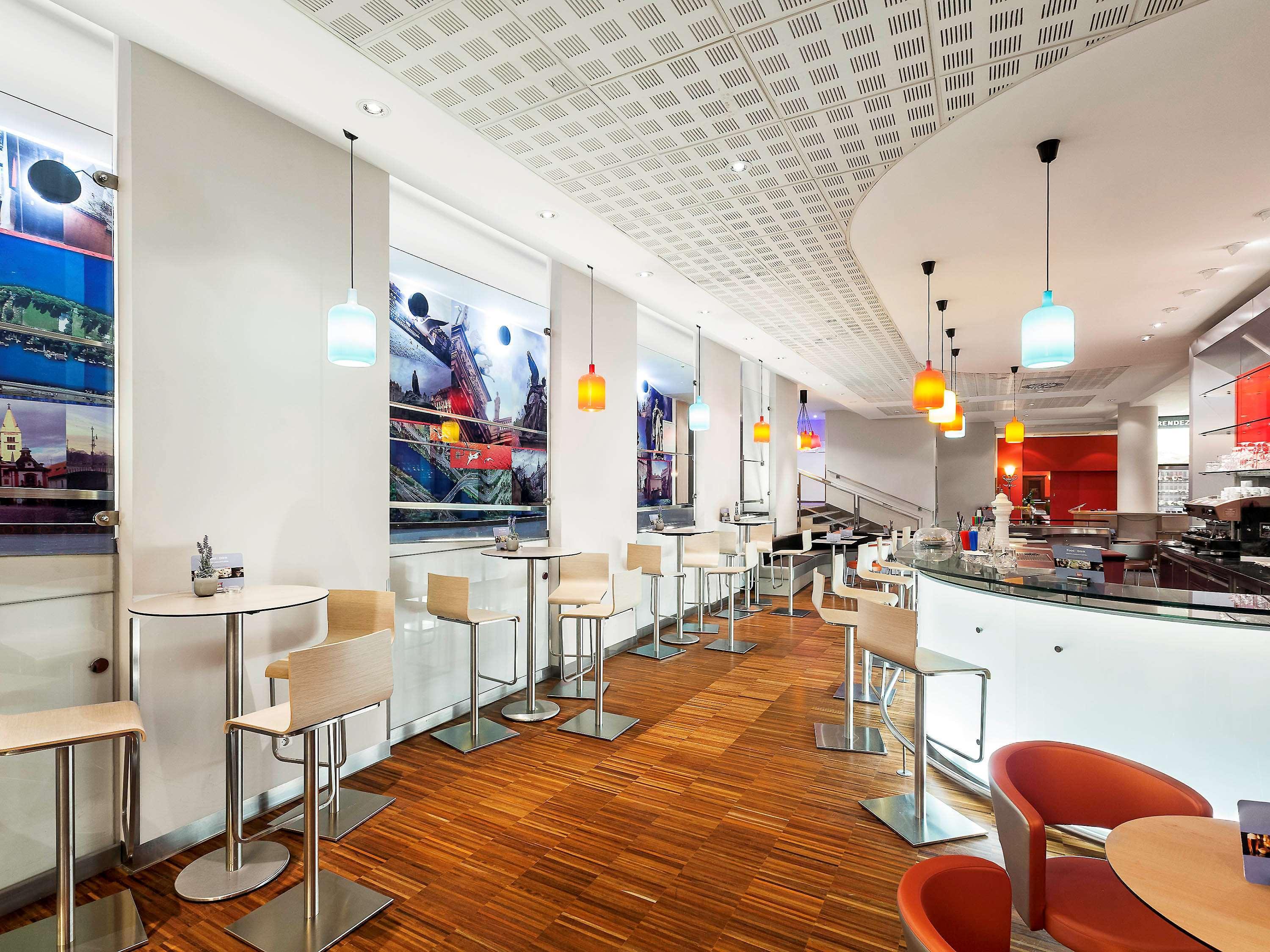 Ibis Praha Old Town Hotel Ngoại thất bức ảnh