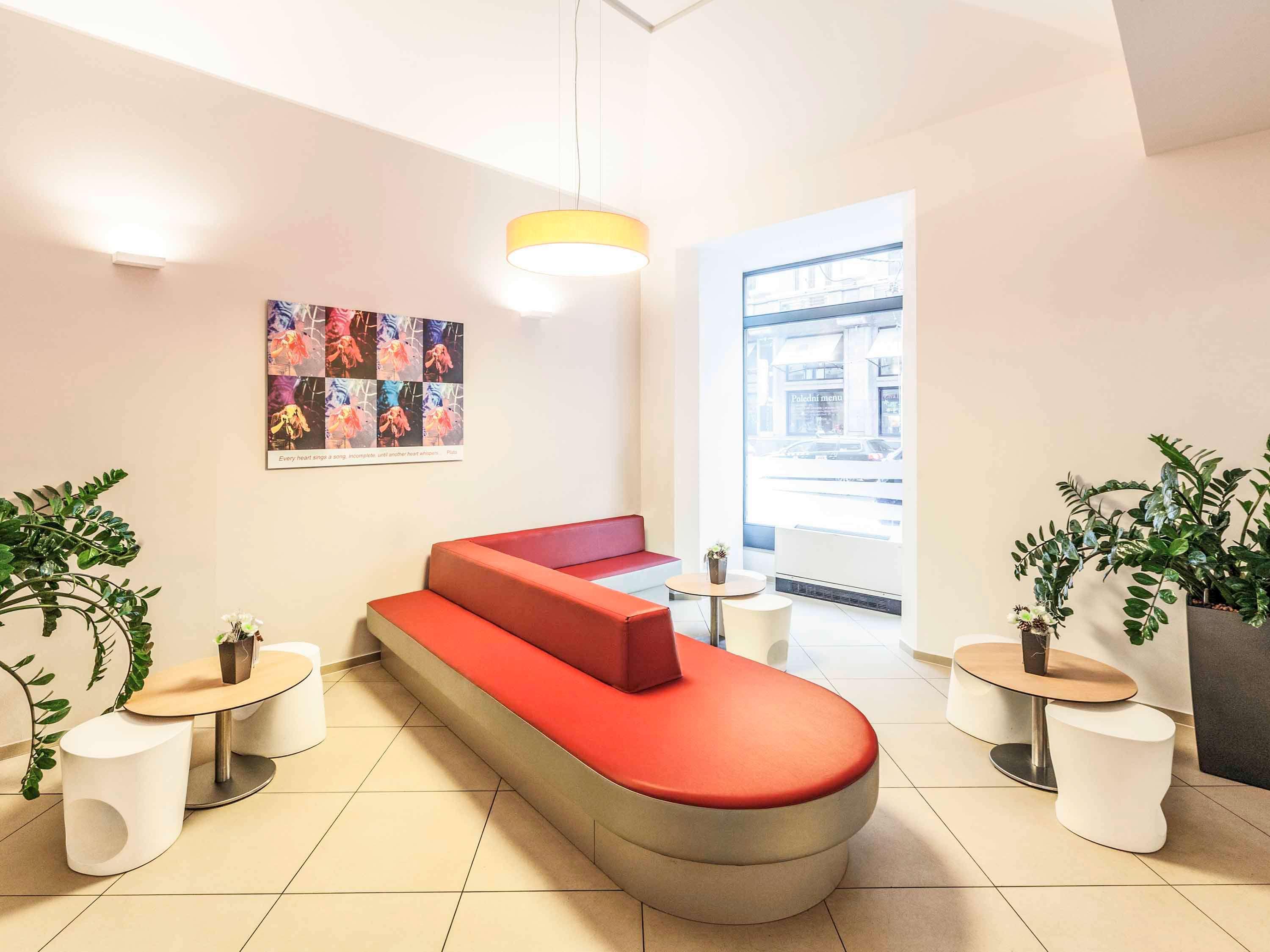 Ibis Praha Old Town Hotel Ngoại thất bức ảnh