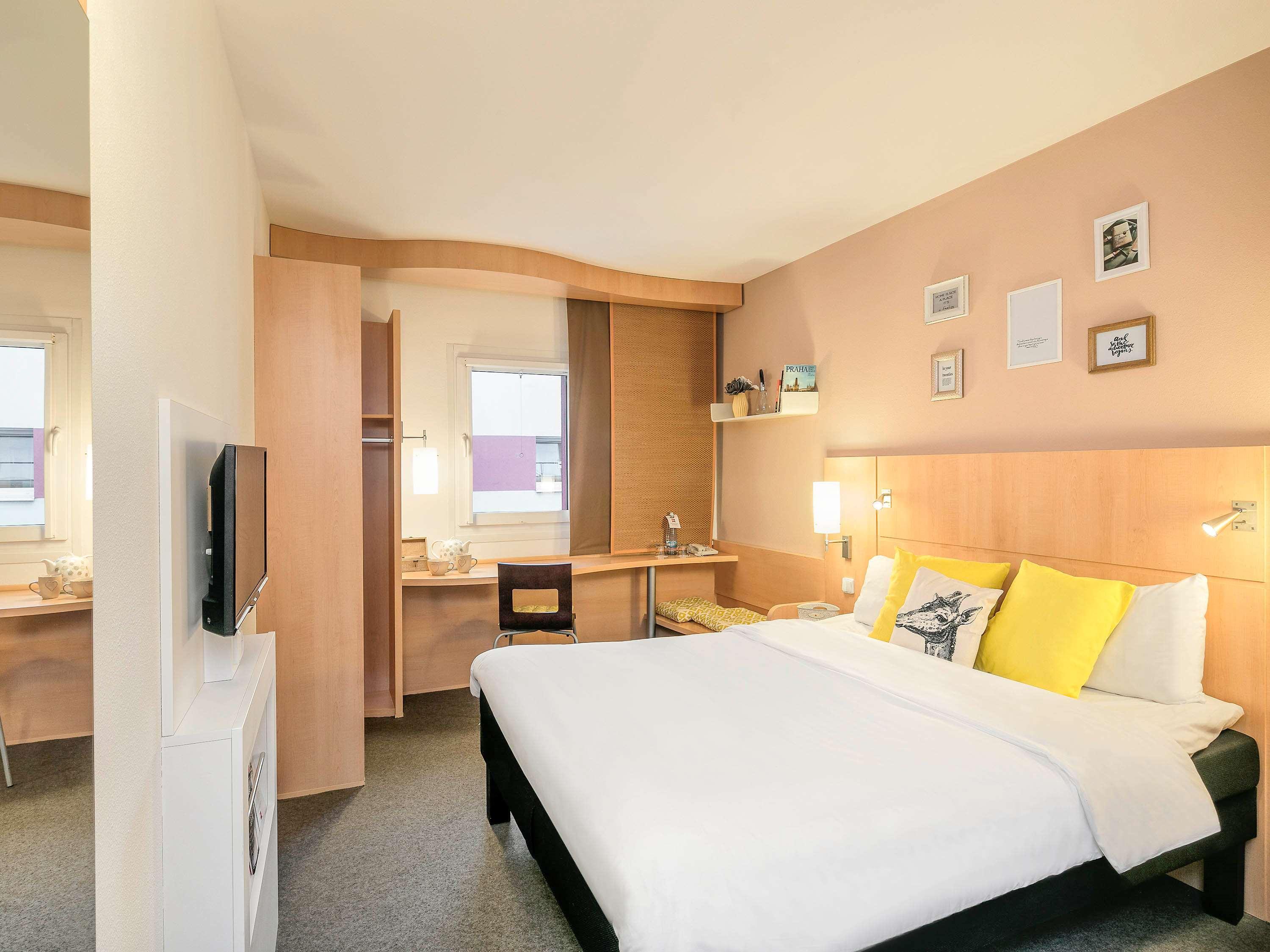 Ibis Praha Old Town Hotel Ngoại thất bức ảnh