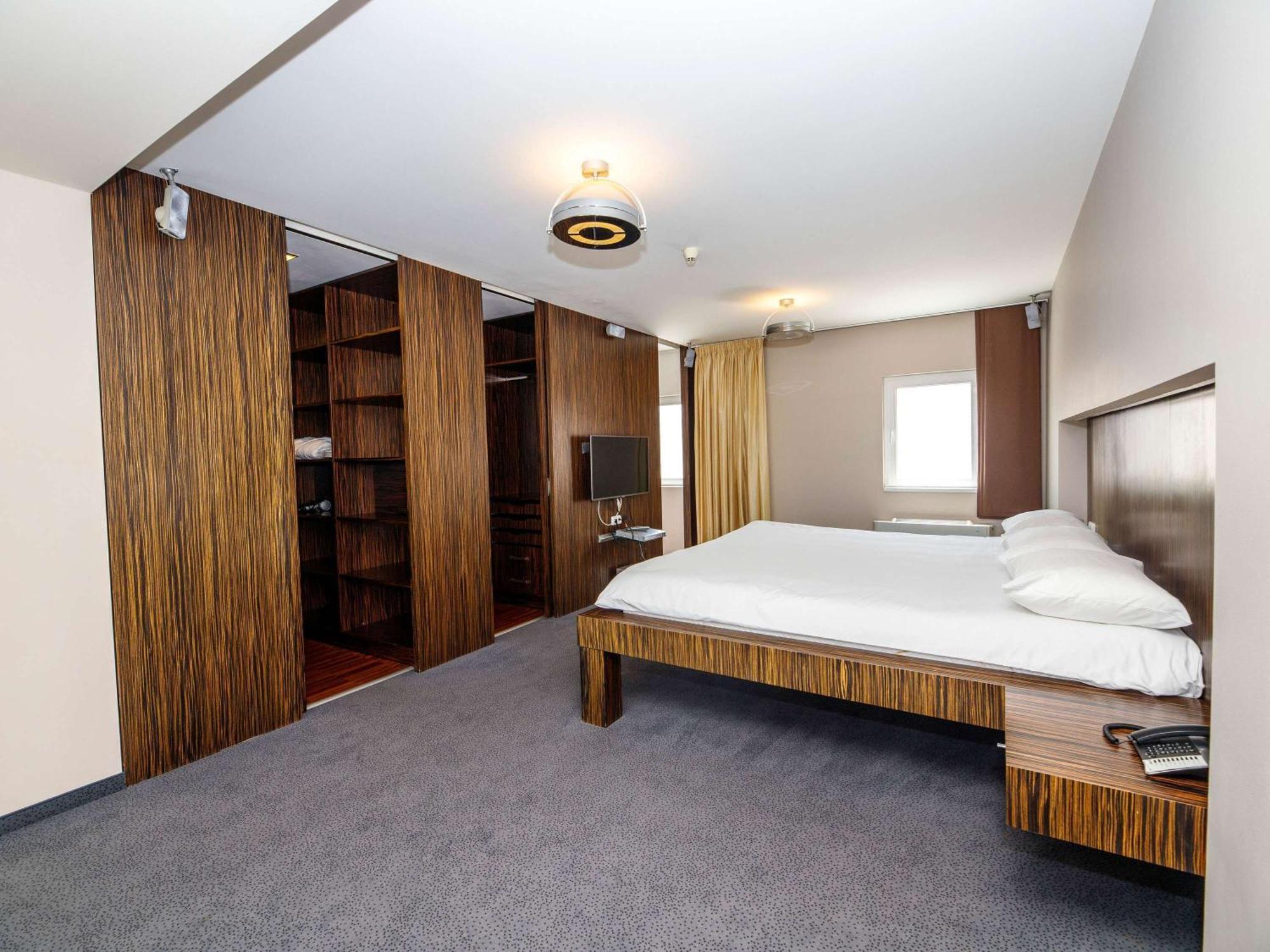 Ibis Praha Old Town Hotel Ngoại thất bức ảnh